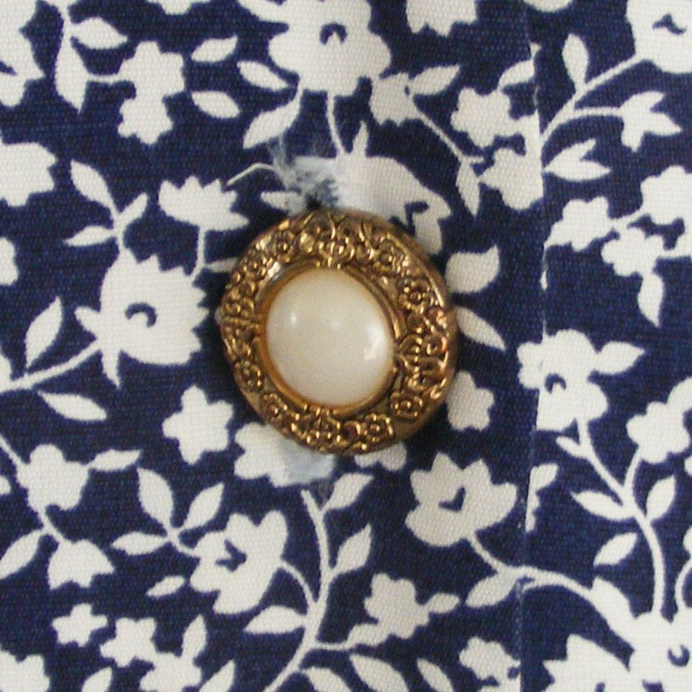 MS. BASIA Dress, VINTAGE 10, Blue Floral, Golden buttons, Short sleeve, Insert - Picture 6 of 14